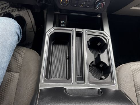 Used 2017 Ford F150 XLT w/ Equipment Group 302A Luxury image 19