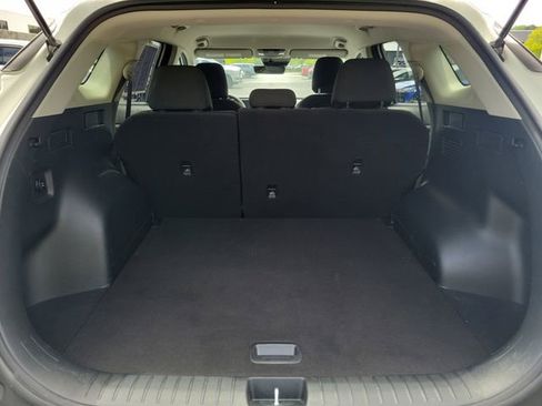 Certified 2025 Kia Sportage LX FWD image 8