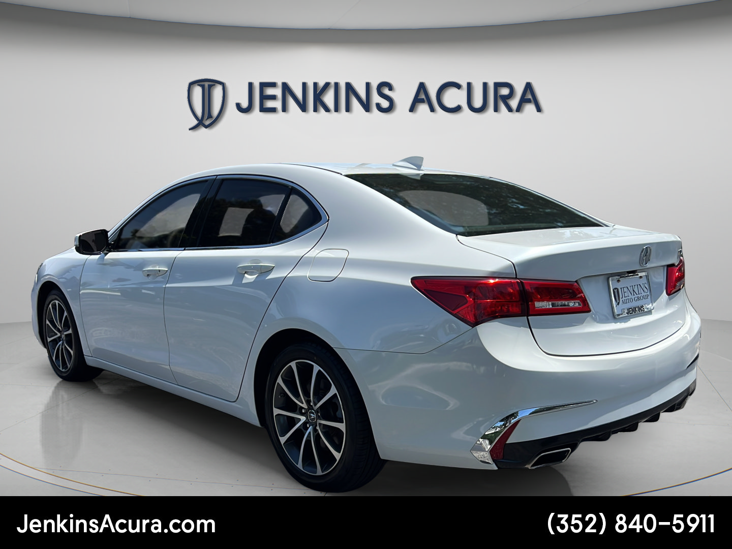 Used 2020 Acura TLX V6 FWD image 5