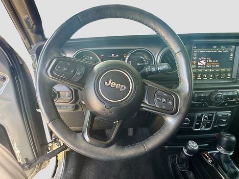 Used 2023 Jeep Wrangler Unlimited w/ Cold Weather Group AWD/4WD image 12