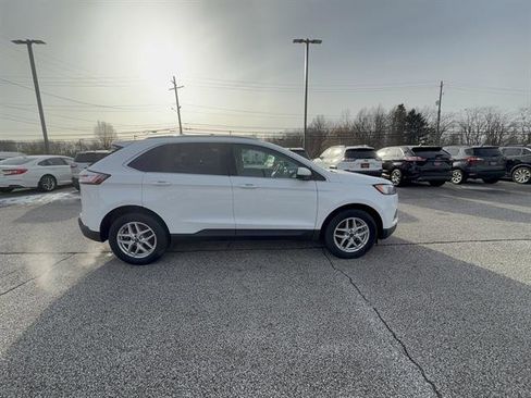 Certified 2022 Ford Edge SEL w/ Convenience Package image 8