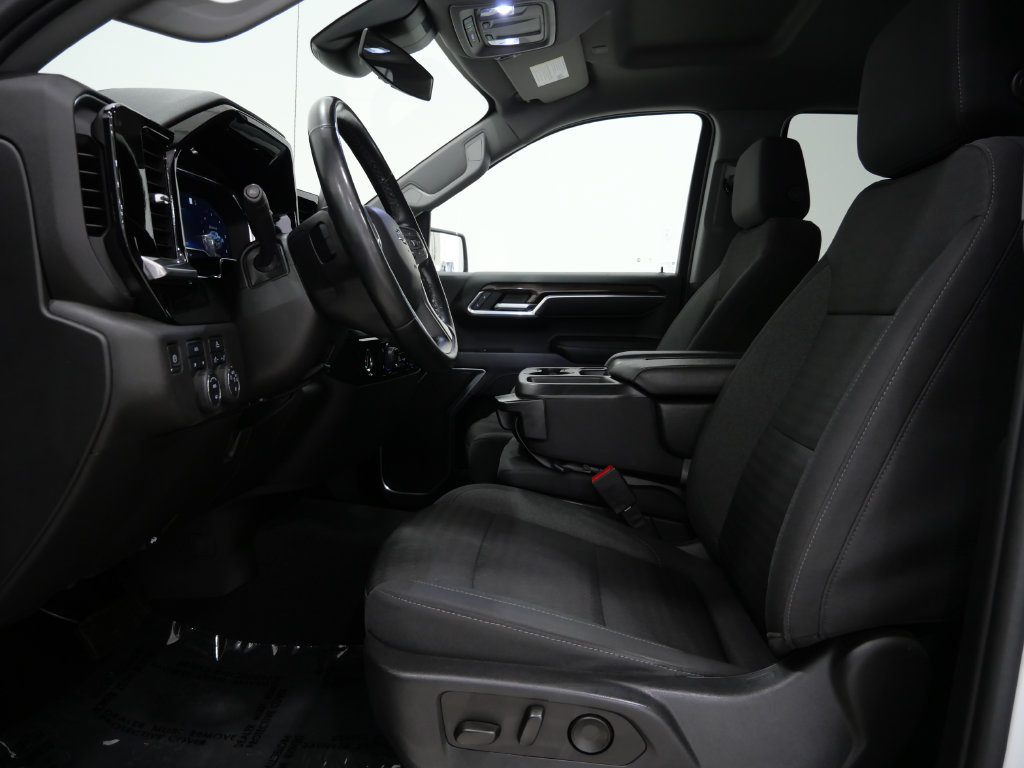 Used 2023 Chevrolet Silverado 1500 RST w/ Rally Edition AWD/4WD image 11