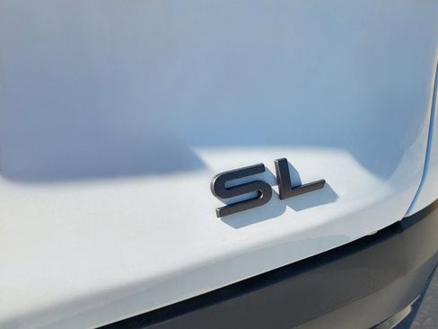 New 2025 Nissan Murano SL image 10