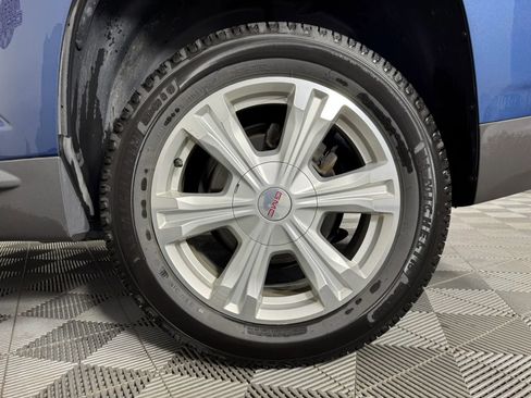 Used 2017 GMC Terrain SLE AWD/4WD image 39