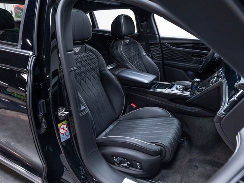 Used 2020 Bentley Flying Spur W12 AWD/4WD image 57