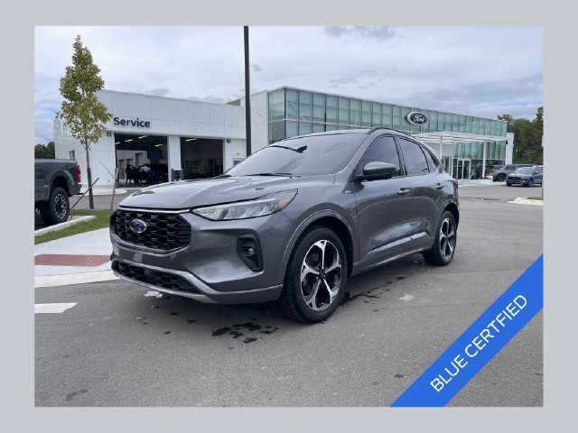 Certified 2023 Ford Escape ST-Line Select w/ Tech Pack #2 AWD/4WD image 1