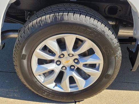 New 2026 Chevrolet Silverado 1500 Custom image 5