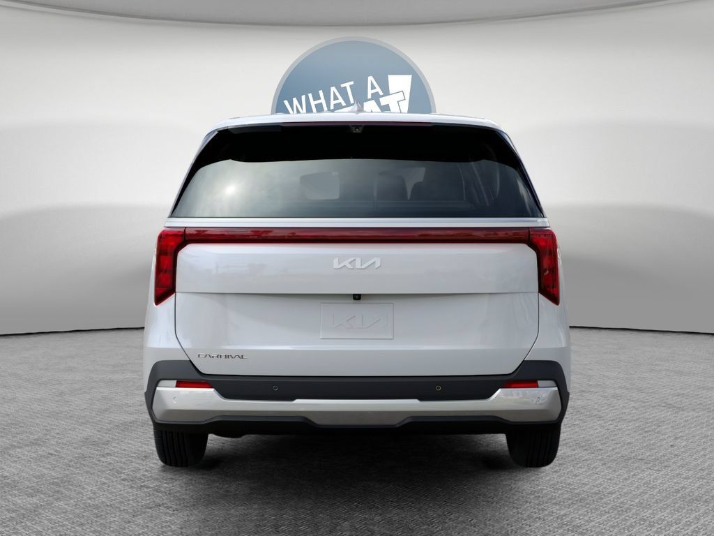 New 2027 Kia Carnival LX FWD image 13