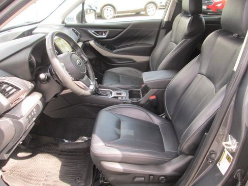 Used 2023 Subaru Forester Limited AWD/4WD image 10