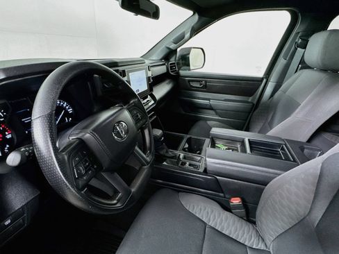 Used 2025 Toyota Tundra SR AWD/4WD image 10