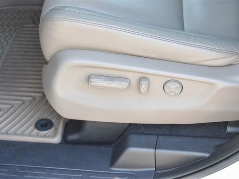 Used 2023 Honda Odyssey EX-L image 22