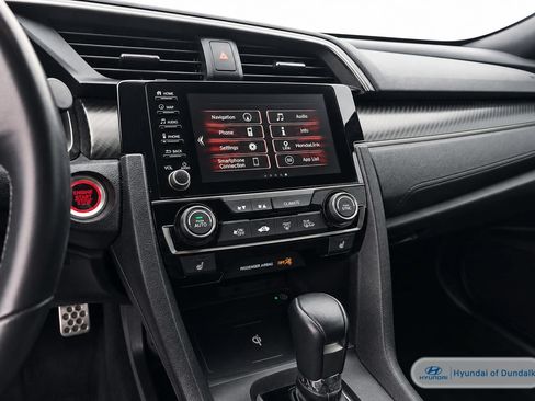 Used 2019 Honda Civic Sport Touring image 10