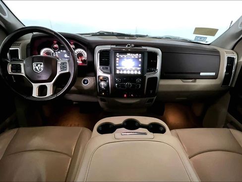 Used 2017 RAM 1500 Laramie w/ Convenience Group image 15