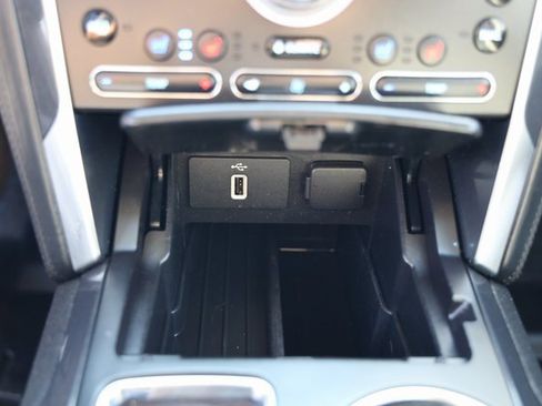 Used 2018 Ford Explorer Platinum image 22