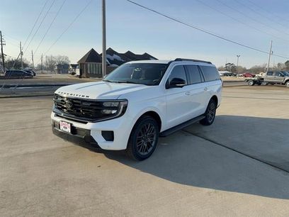 New 2026 Ford Expedition Max Platinum w/ Stealth Appearance Package