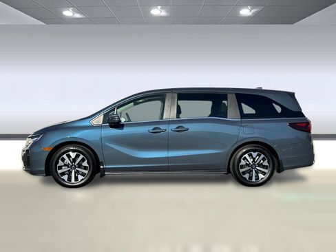 Certified 2025 Honda Odyssey EX-L image 2
