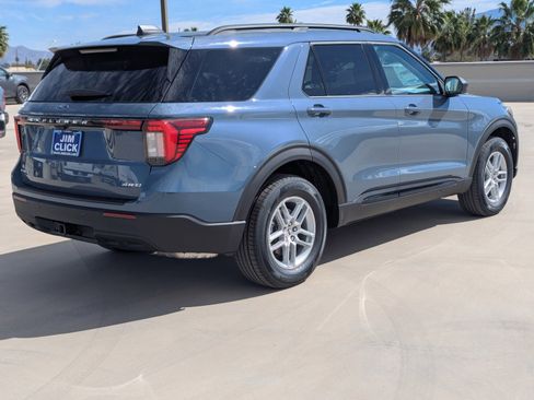 New 2026 Ford Explorer Active AWD/4WD image 2