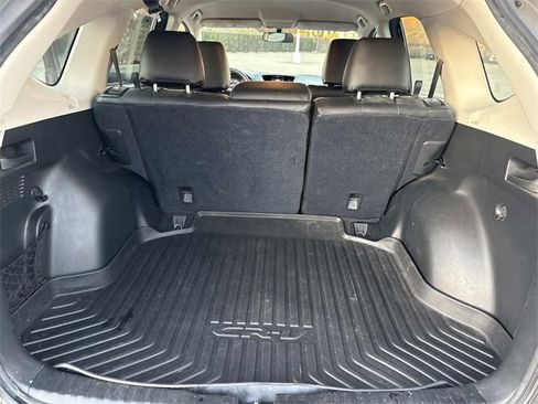 Used 2015 Honda CR-V LX image 18