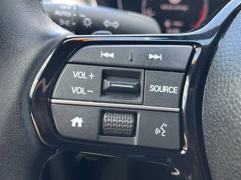 Used 2025 Honda Civic Sport image 28