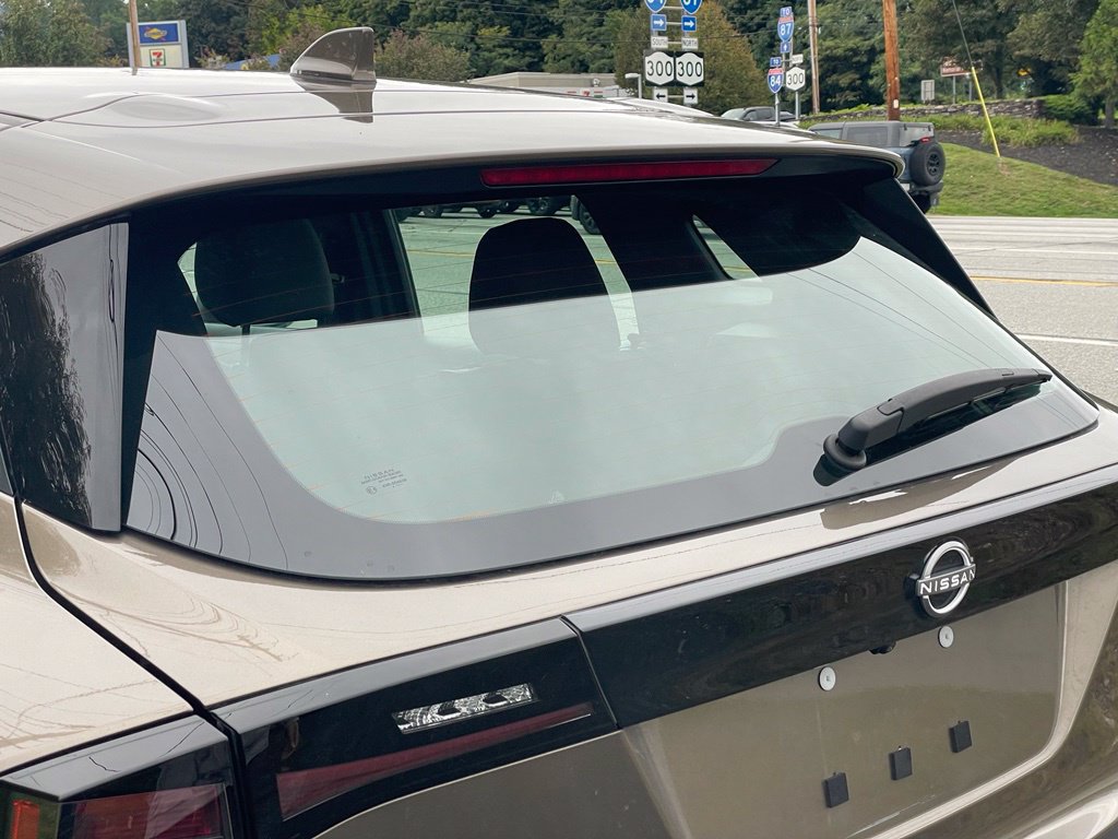 Certified 2025 Nissan Kicks S AWD/4WD image 30