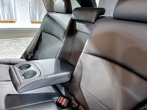 Used 2017 Subaru Outback 2.5i Limited image 33