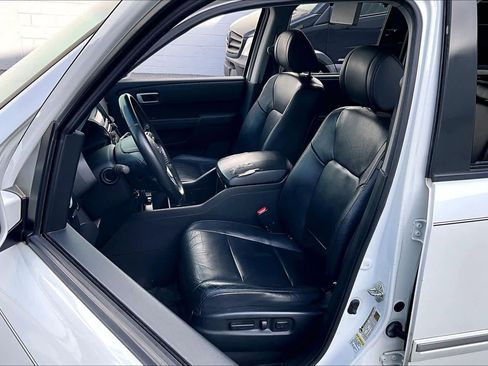 Used 2014 Honda Pilot Touring image 8