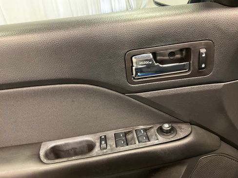 Used 2012 Ford Fusion SE FWD image 17