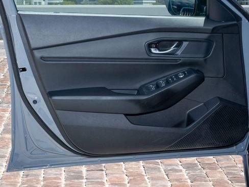 Certified 2025 Honda Accord SE image 11