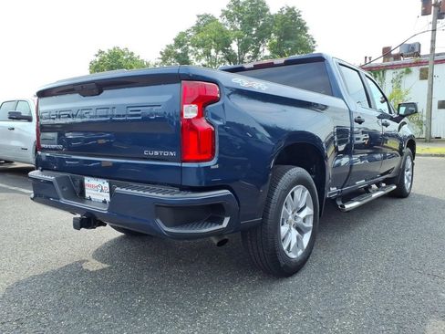 Used 2021 Chevrolet Silverado 1500 Custom w/ Safety Confidence Package AWD/4WD image 19