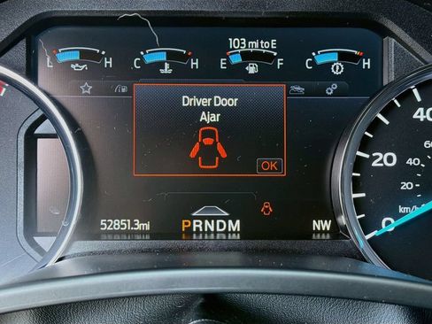 Used 2021 Ford F350 Platinum w/ Tremor Off-Road Package AWD/4WD image 14