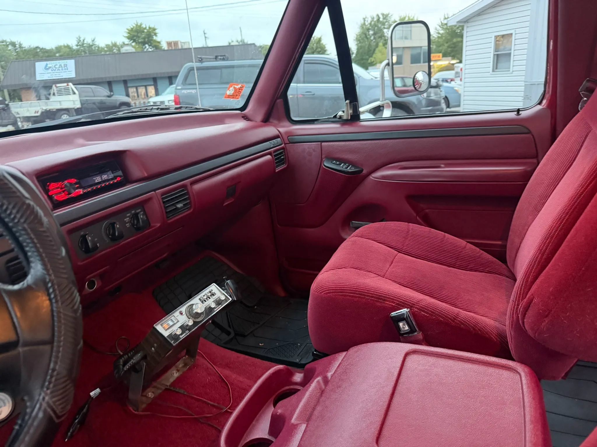 Used 1997 Ford F350 2WD SuperCab DRW image 18