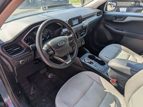 Used 2020 Ford Escape S image 12