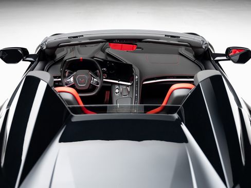 Used 2025 Chevrolet Corvette Stingray Convertible w/ 1LT image 67