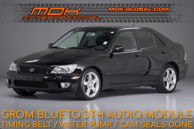 Used 2003 Lexus IS 300 RWD image 1