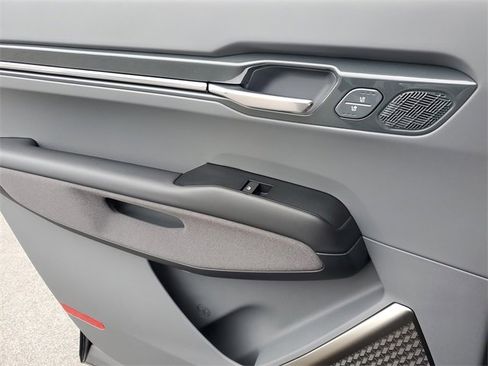 Certified 2026 Kia EV9 Land w/ Nightfall Edition Package image 15