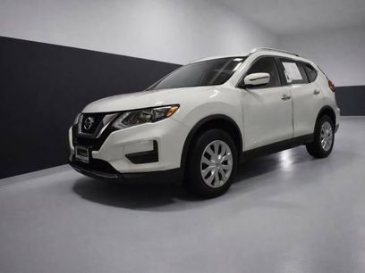 Used 2017 Nissan Rogue S w/ S Appearance Package