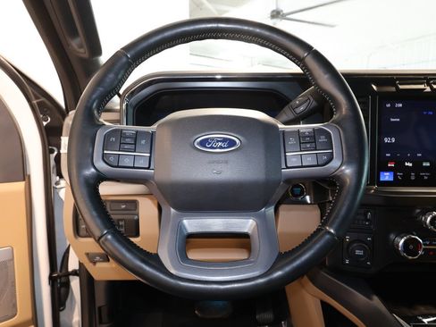Used 2023 Ford F350 Lariat w/ Chrome Package AWD/4WD image 10