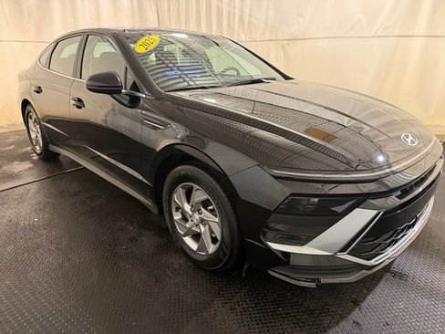 Used 2025 Hyundai Sonata SE image 14