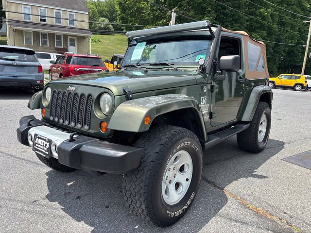 Used 2009 Jeep Wrangler Sahara w/ Dual Top Group AWD/4WD image 3