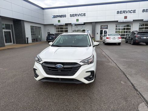 Used 2025 Subaru Legacy Limited AWD/4WD image 4
