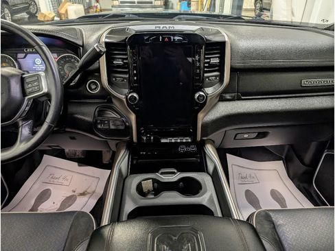 Used 2019 RAM 3500 Laramie AWD/4WD image 15