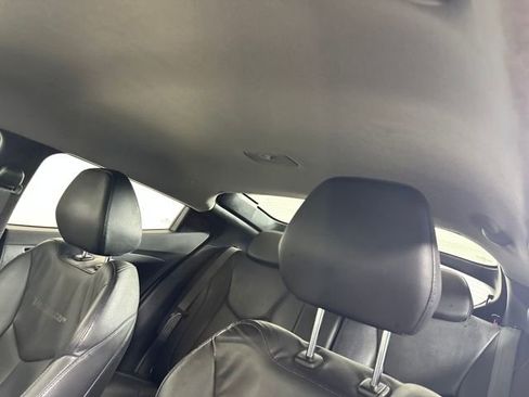 Used 2015 Hyundai Veloster RE:FLEX Edition image 12