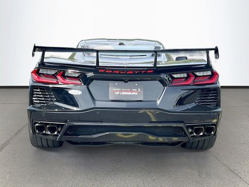 Used 2022 Chevrolet Corvette Stingray Preferred Cpe w/ Z51 Performance Package RWD image 6