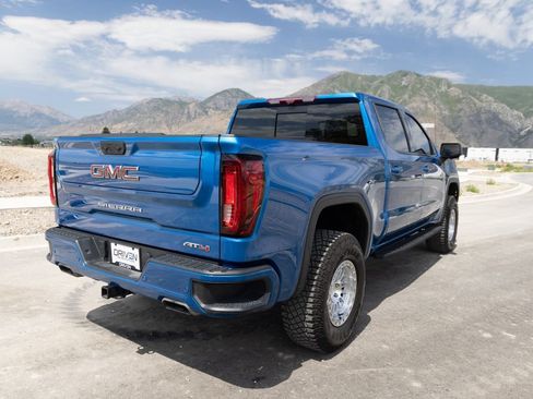 Used 2024 GMC Sierra 1500 AT4 w/ Technology Package AWD/4WD image 15