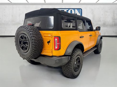 Used 2022 Ford Bronco Wildtrak image 7