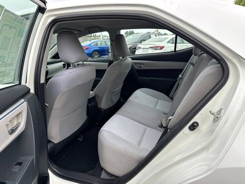 Used 2016 Toyota Corolla LE FWD image 32