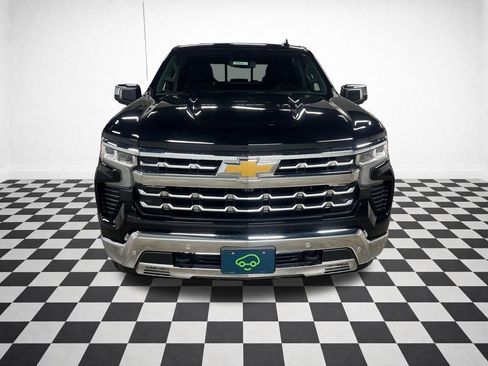 Certified 2023 Chevrolet Silverado 1500 LTZ w/ LTZ Convenience Package II AWD/4WD image 4