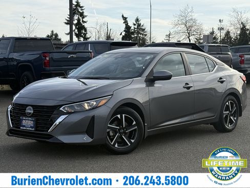 Used 2024 Nissan Sentra SV image 1