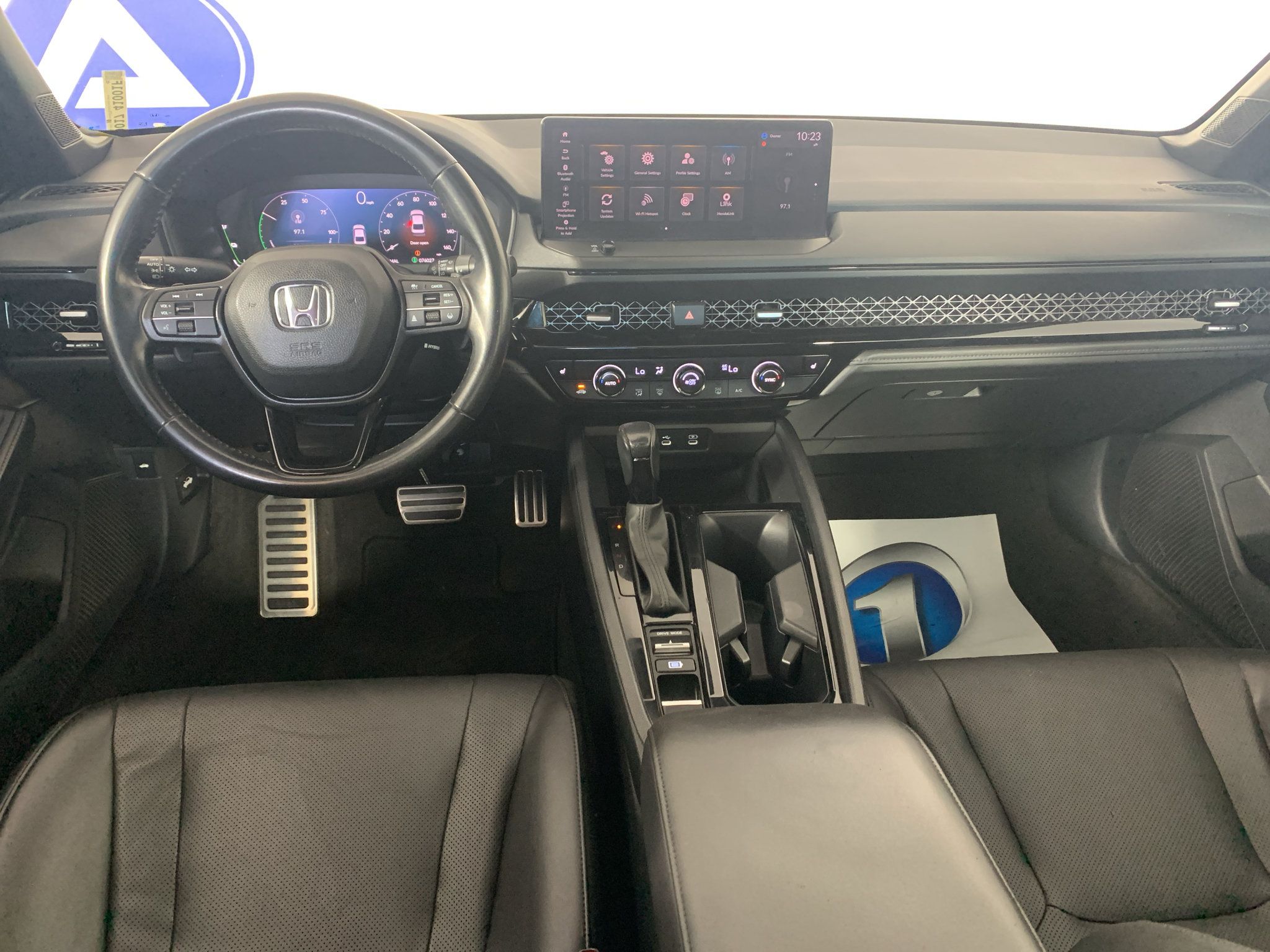 Used 2023 Honda Accord Sport image 32