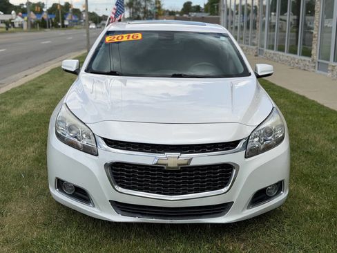 Used 2016 Chevrolet Malibu LTZ FWD image 3